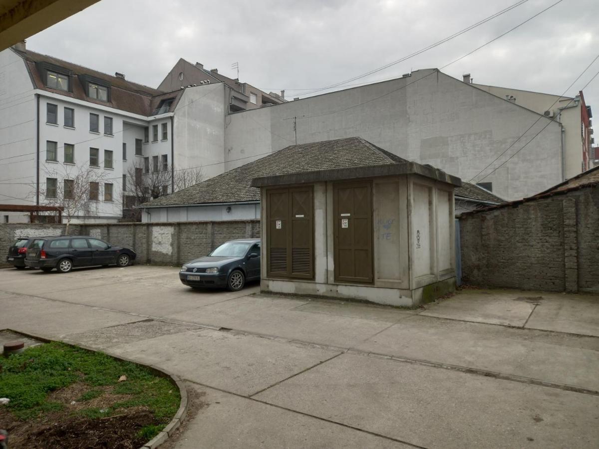 Garden Apartment - Oaza U Centru Grada Novi Sad Eksteriør bilde